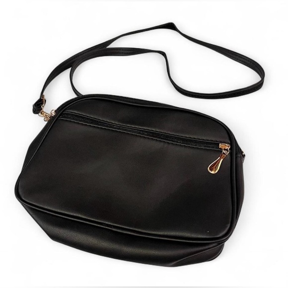 Black Crossbody Bag with Quilted Detail - Picture 3 of 7